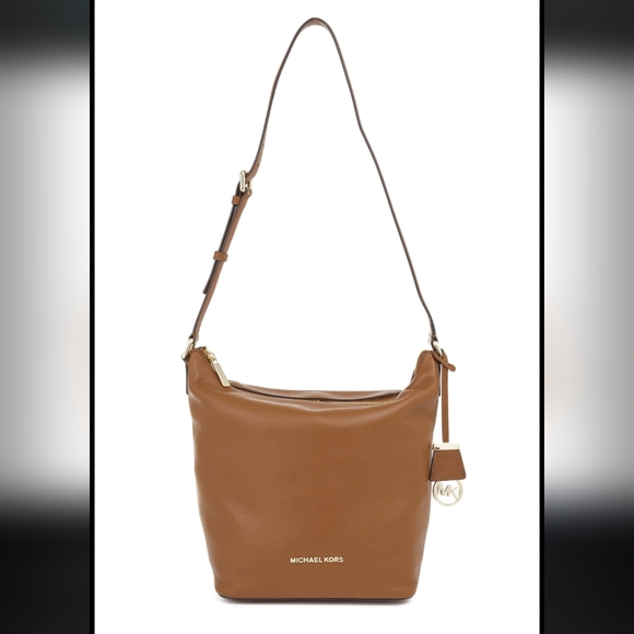 Michael Kors Handbags - Michael Kors Lupita Medium Messenger bag in brown pebbled leather.